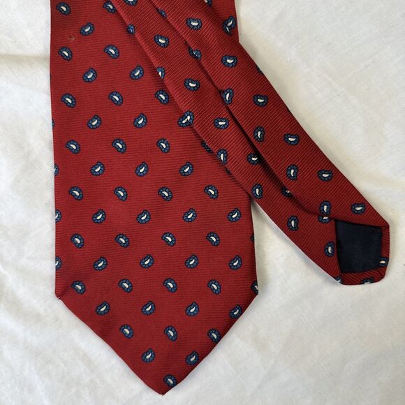 Brooks Brothers Makers Tie Red Paisley 100% Silk Made In The USA Necktie 59"L - Picture 3 of 6